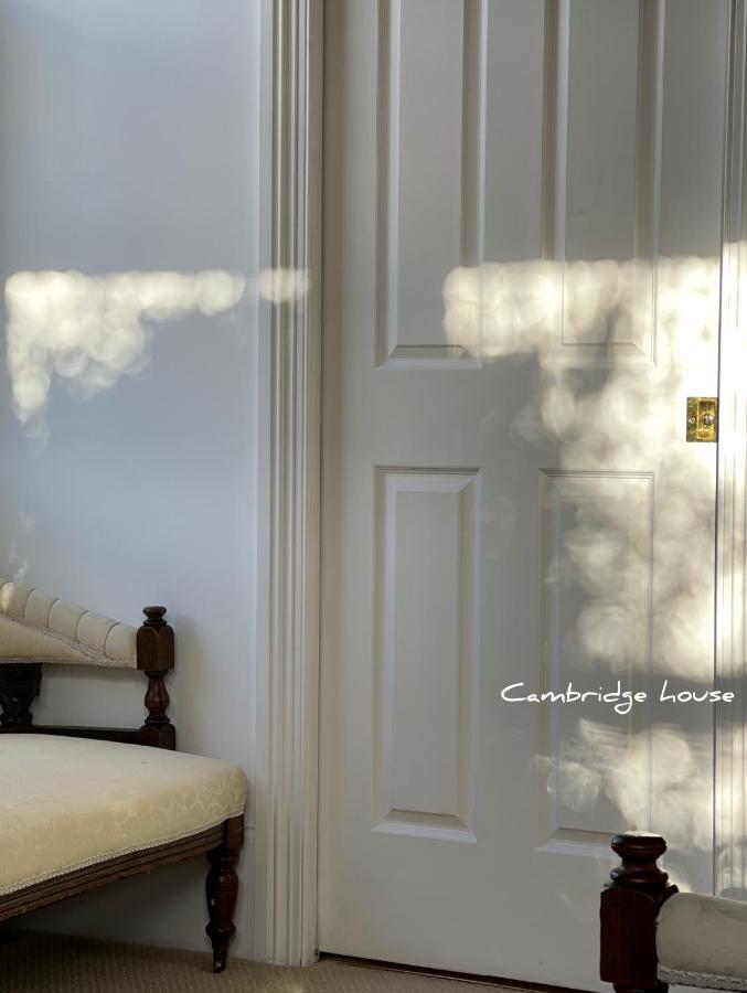 Bed and Breakfast Cambridge House Breakfast & Bed Geeveston Екстер'єр фото