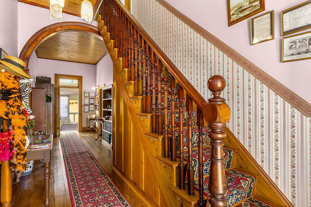Bed and Breakfast Cambridge House Breakfast & Bed Geeveston Екстер'єр фото